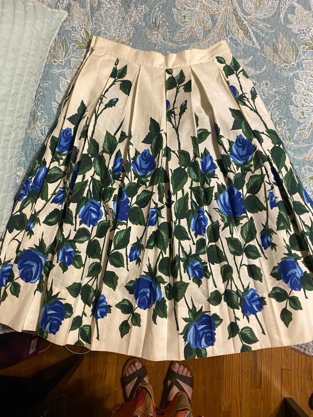 Midcentury Vintage Coddington Blue Rose Floral Cotton Skirt | 28” Waist